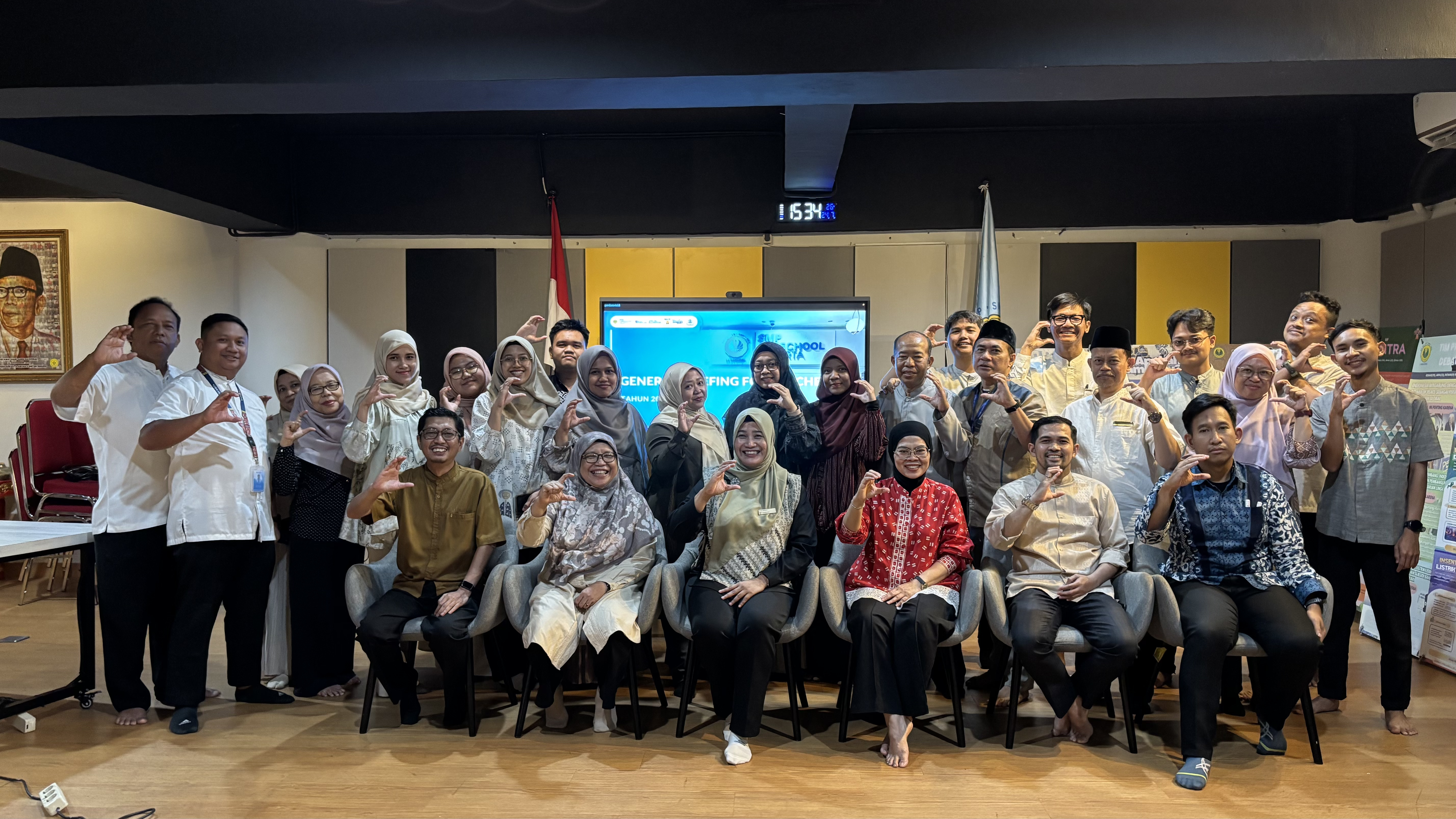 General Briefing Pendidik Kelas Internasional SMP Labschool Jakarta: Optimalkan Pembelajaran Berstandar Cambridge